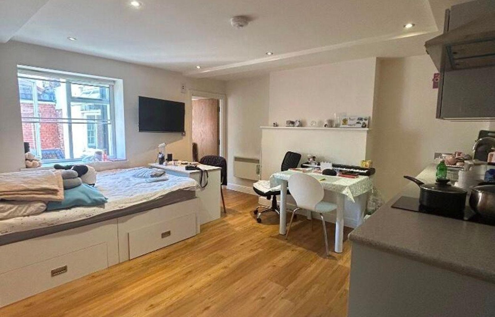 Flat Culver Street in Bristol