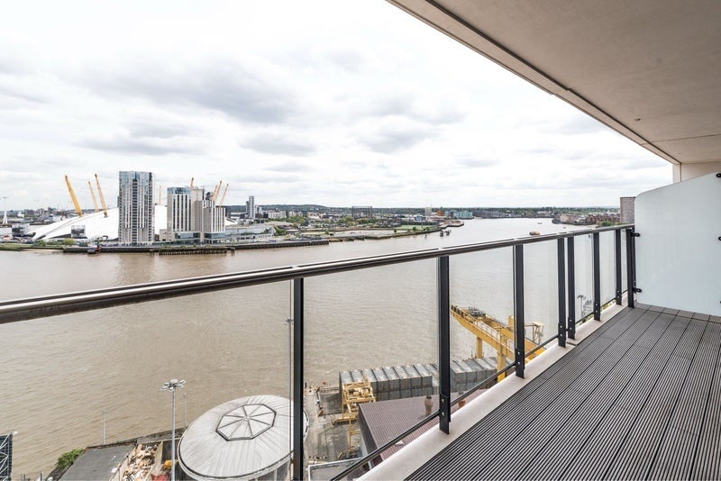 Room Northumberland Wharf in Greater London