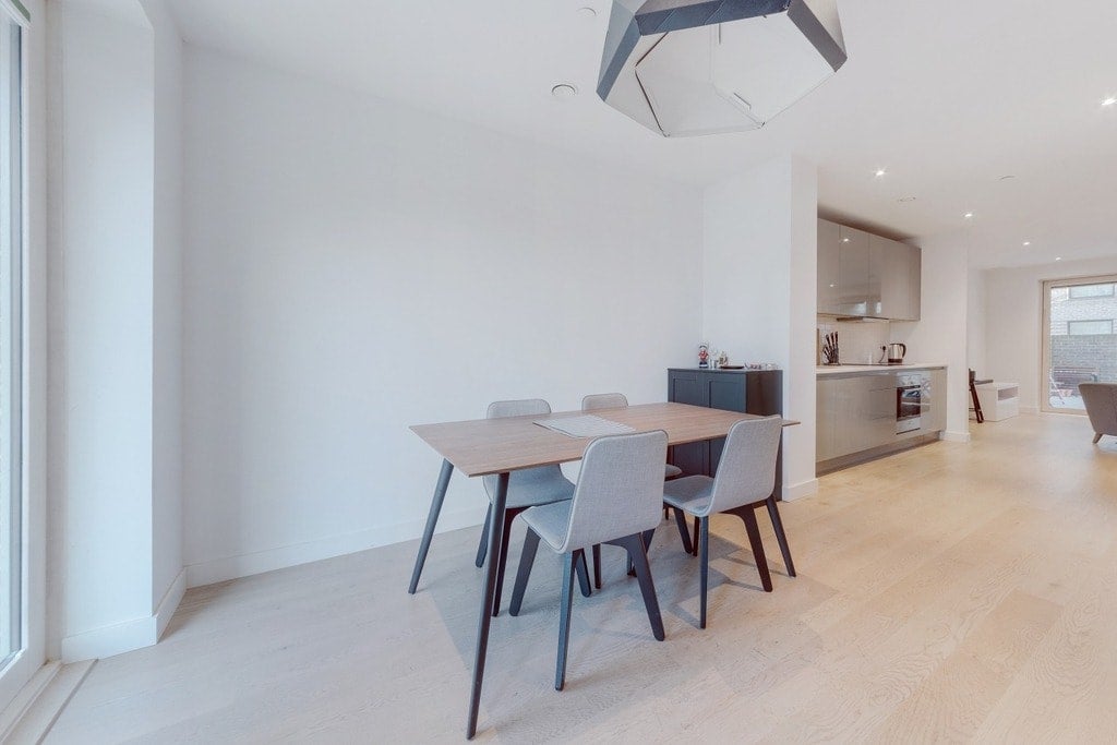 Flat Victory Place in Greater London