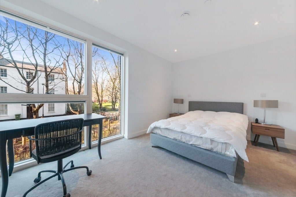 Flat Victory Place in Greater London