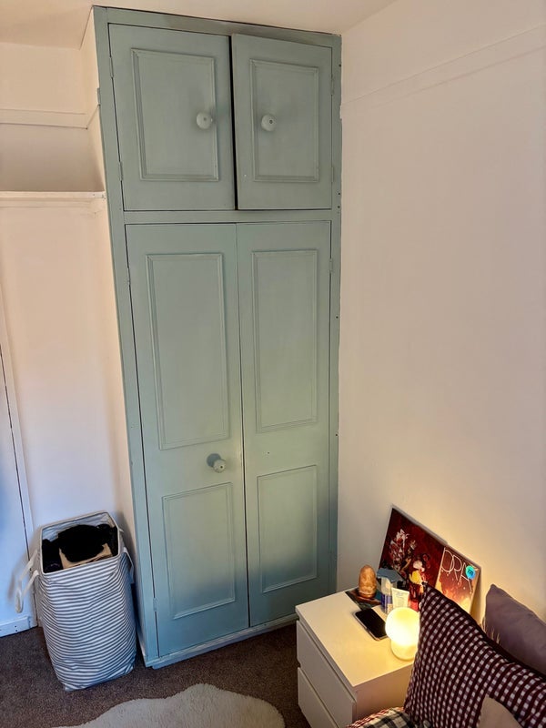 Room St Anns Road in Greater London