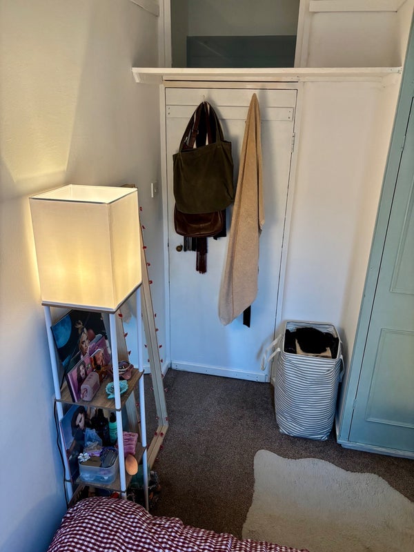 Room St Anns Road in Greater London