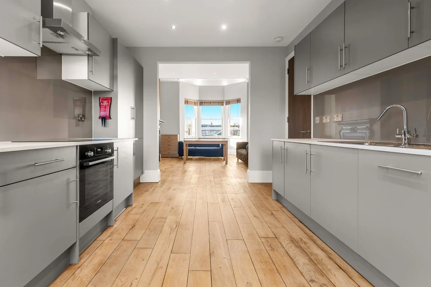 Flat Denton Road in Greater London