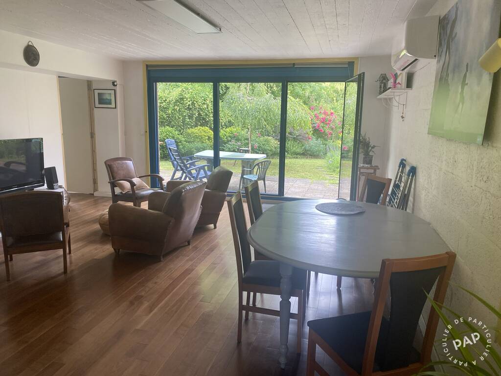 Room Boulevard du Port in Cergy