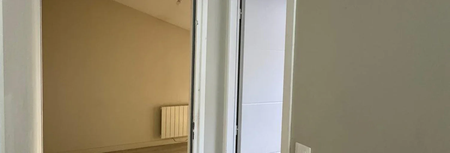 Flat Rue Des Quatre Roues in Poitiers