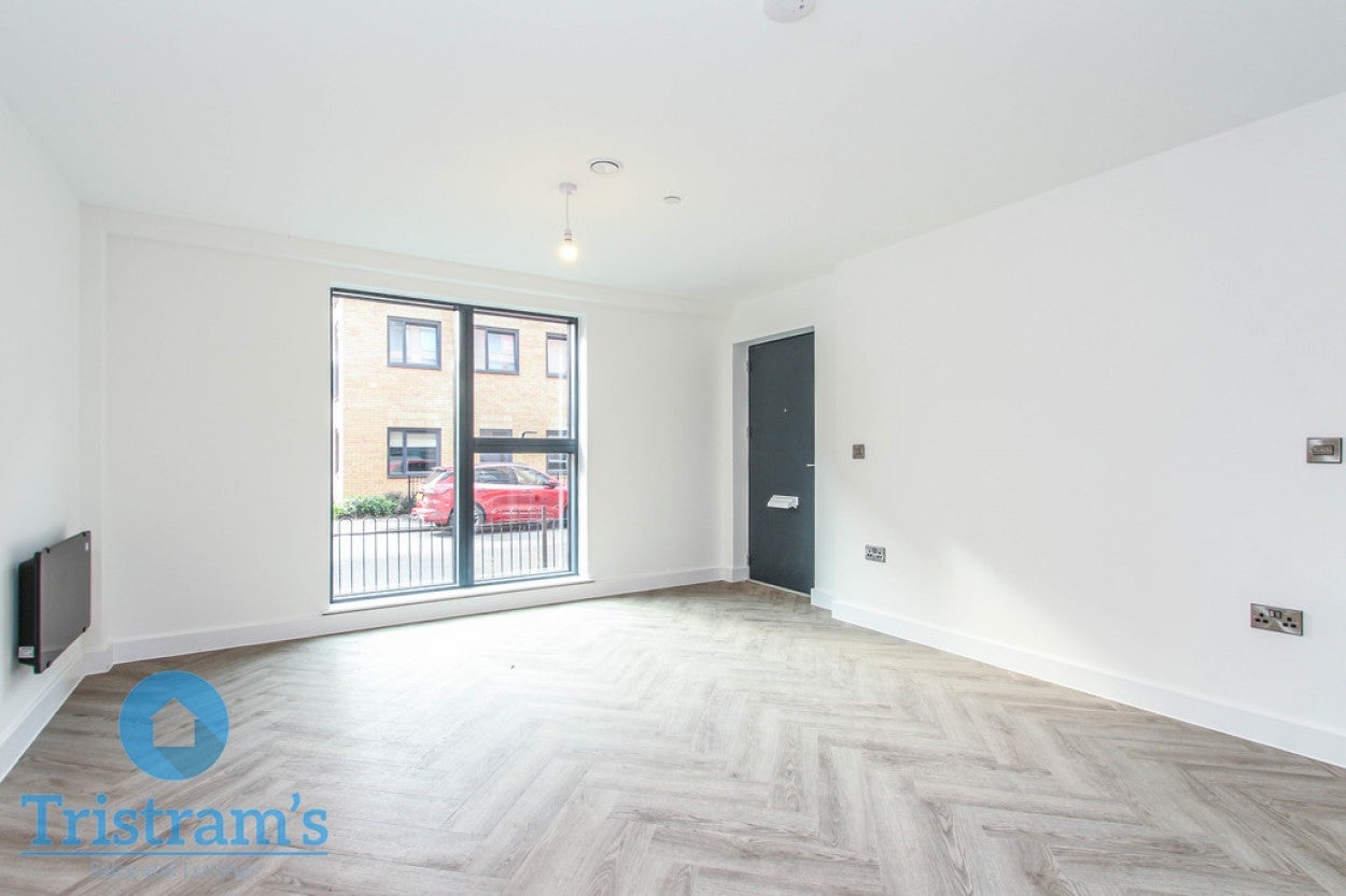 Flat Saxelbye Avenue in Derby