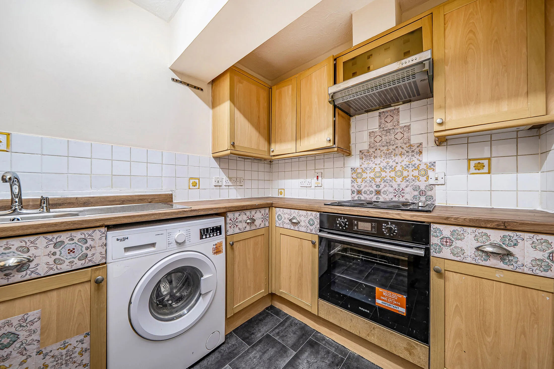 Flat Victoria Way in Woking