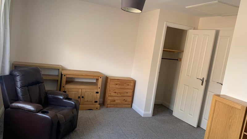 Room Reed Road in Yate