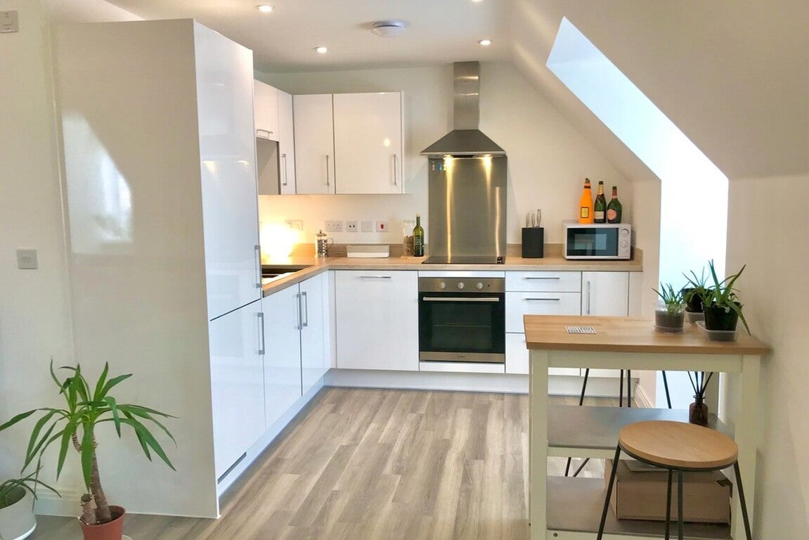 Flat Cresswell Square in Arun
