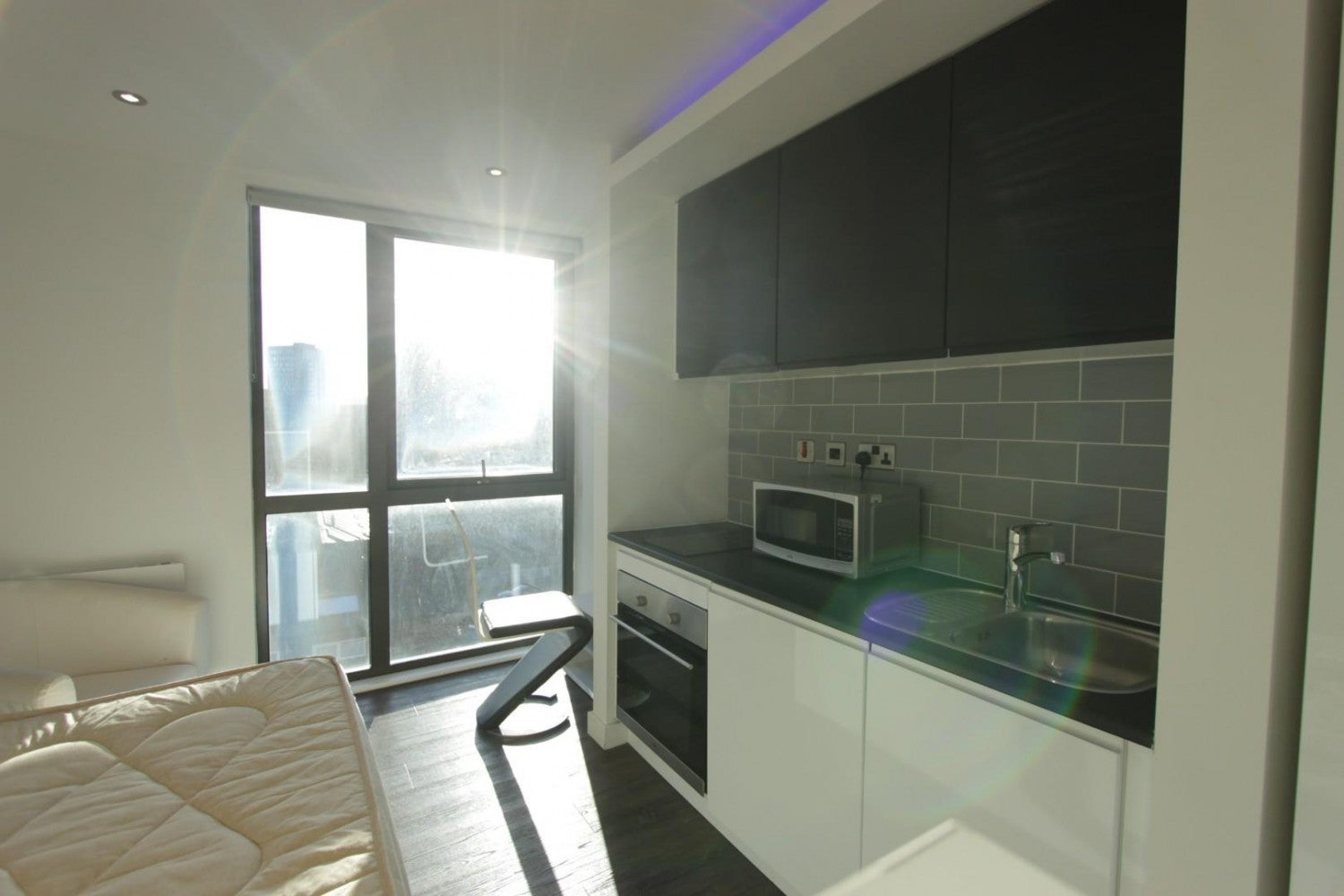 Flat Milton Lane in Sheffield