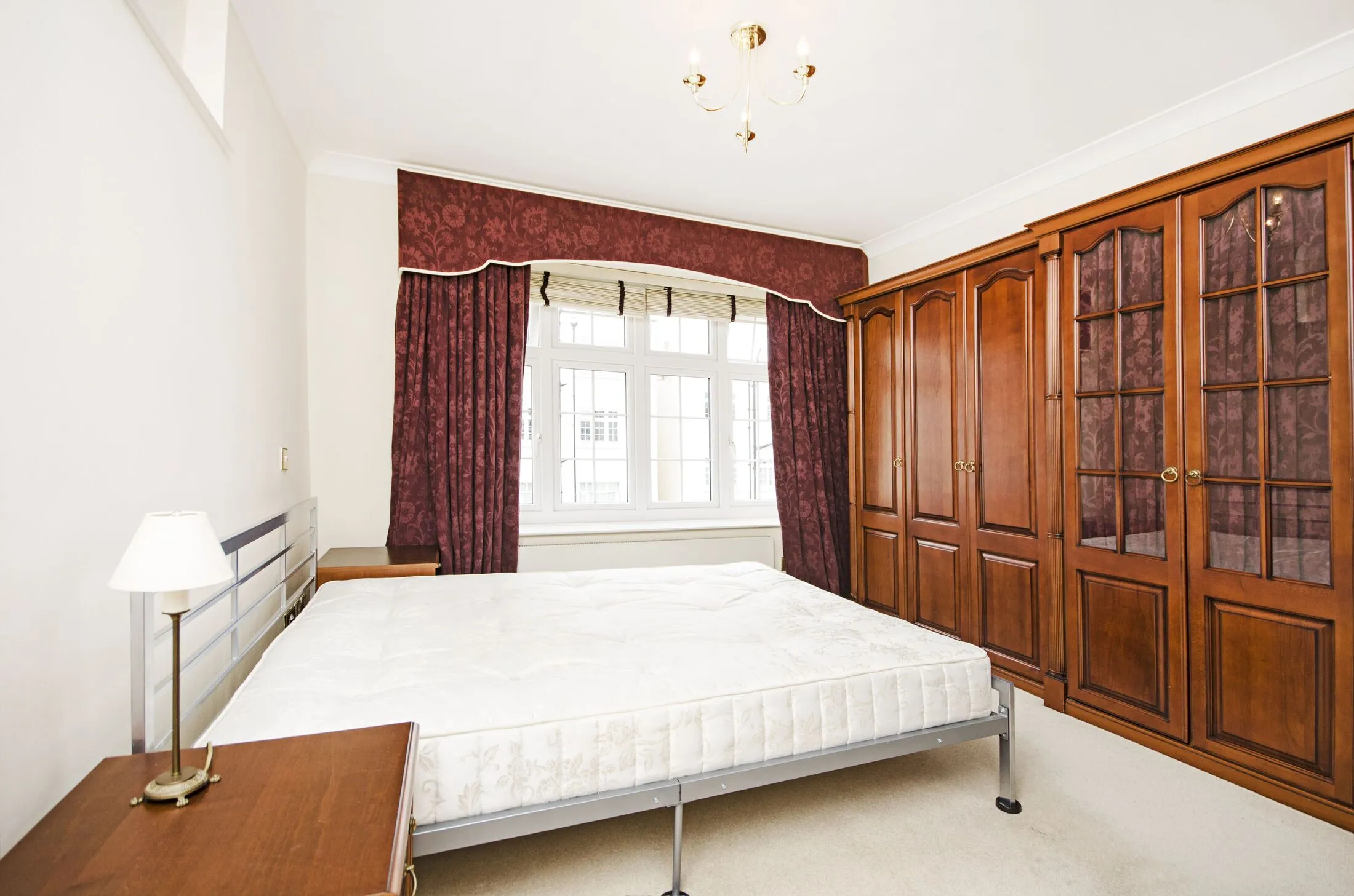 Flat Aberdeen Place in City of Westminster