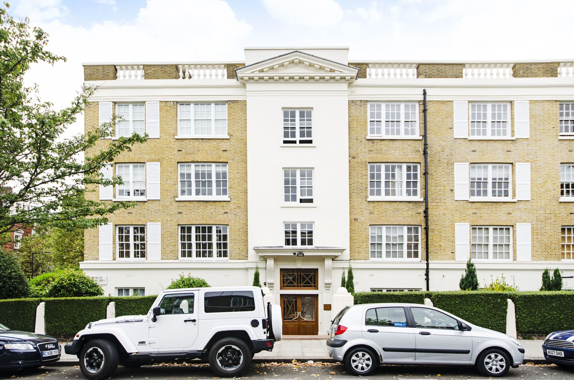 Flat Aberdeen Place in City of Westminster
