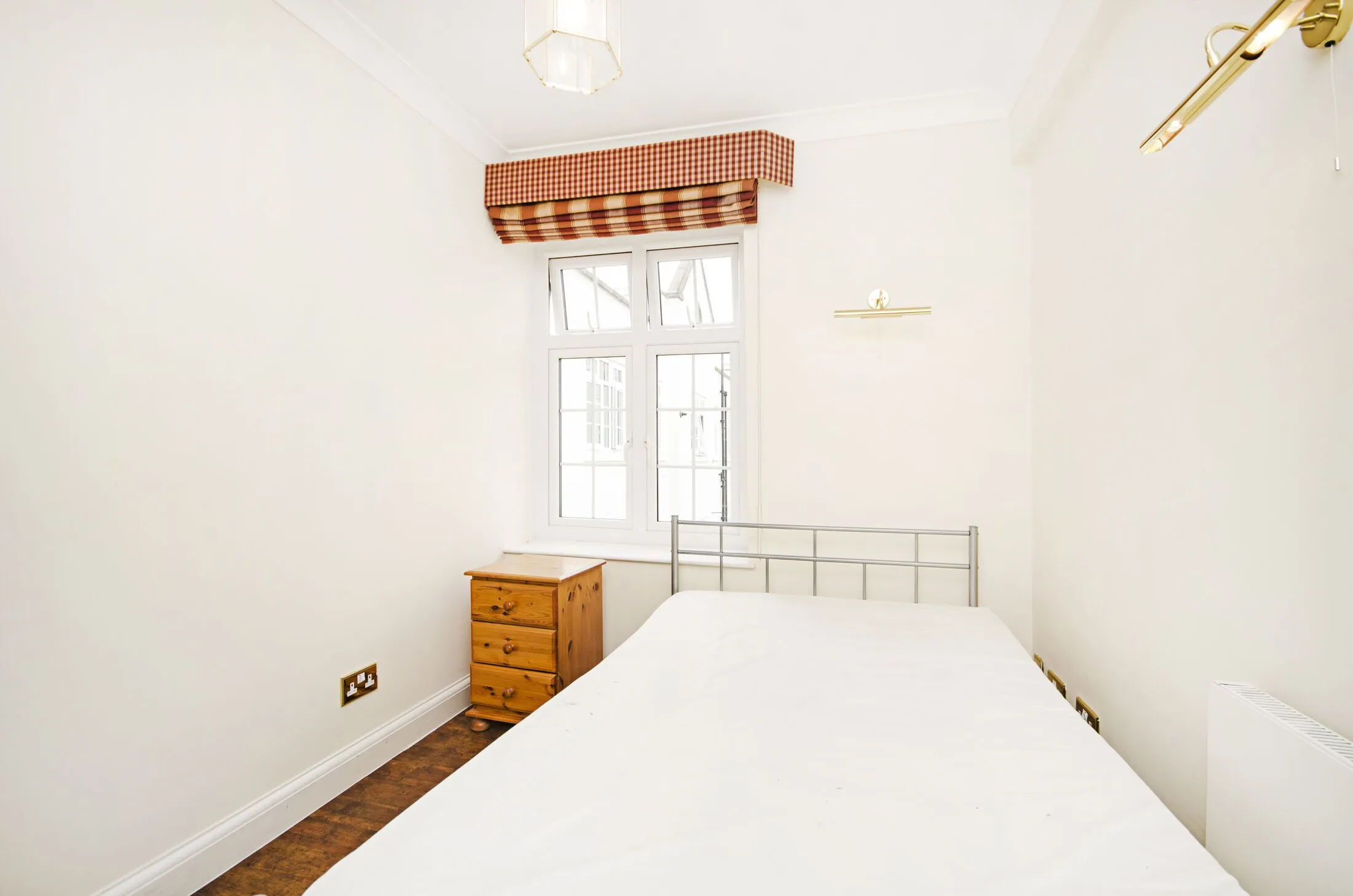 Flat Aberdeen Place in City of Westminster