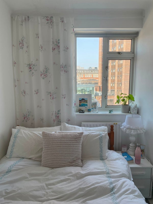 Room Wootton Street in Greater London