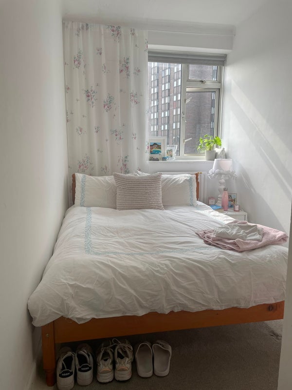 Room Wootton Street in Greater London
