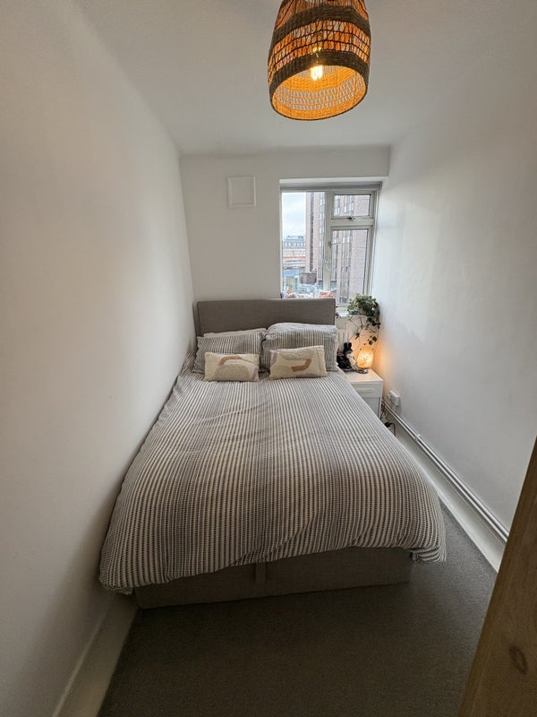 Room Wootton Street in Greater London