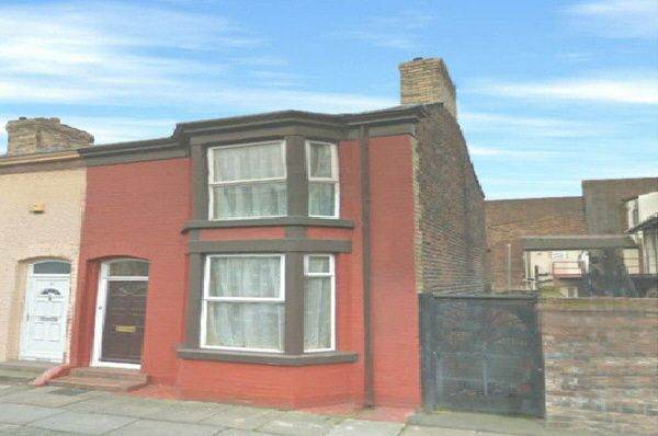Room St Andrew Road in Liverpool