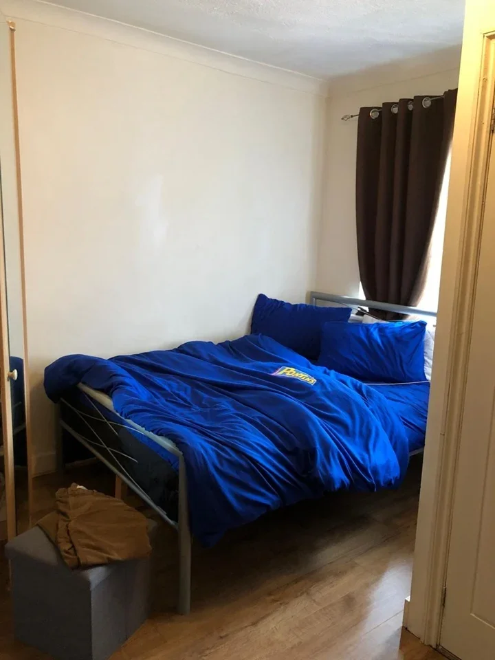 Room Shakespeare Road in Greater London