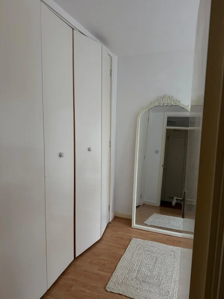 Flat Alexandra Road in Greater London
