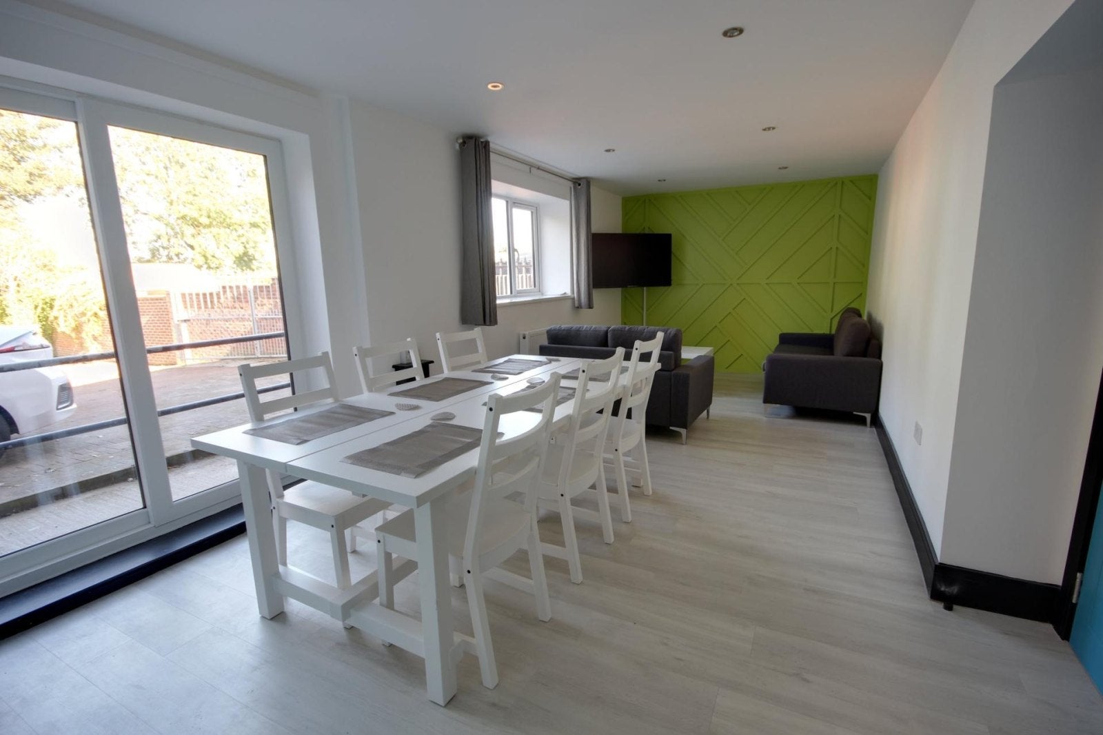 Flat Belle Vue Court in Durham