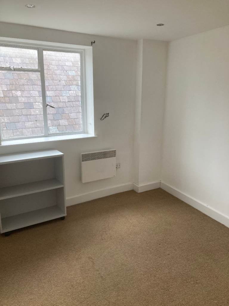Flat Cowell Street in Llanelli