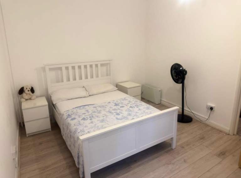 Flat South Ealing Road in Greater London