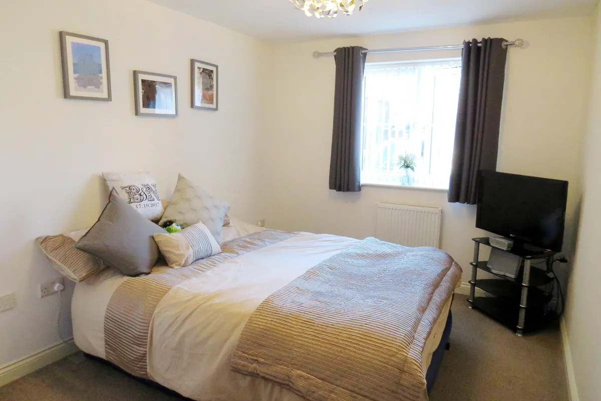 Flat Richmond Way in Rotherham