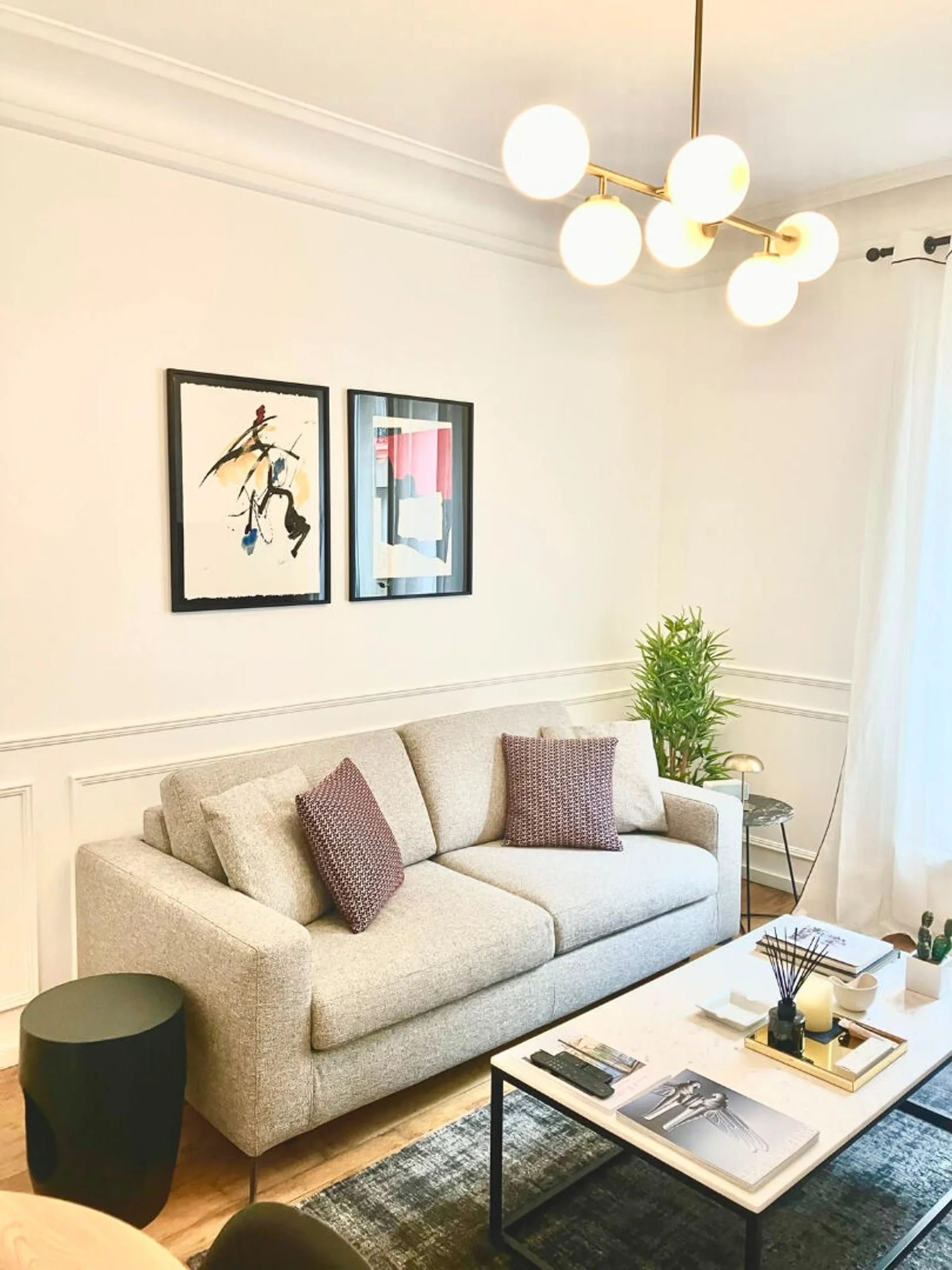 Flat Rue de l'Assomption in Paris