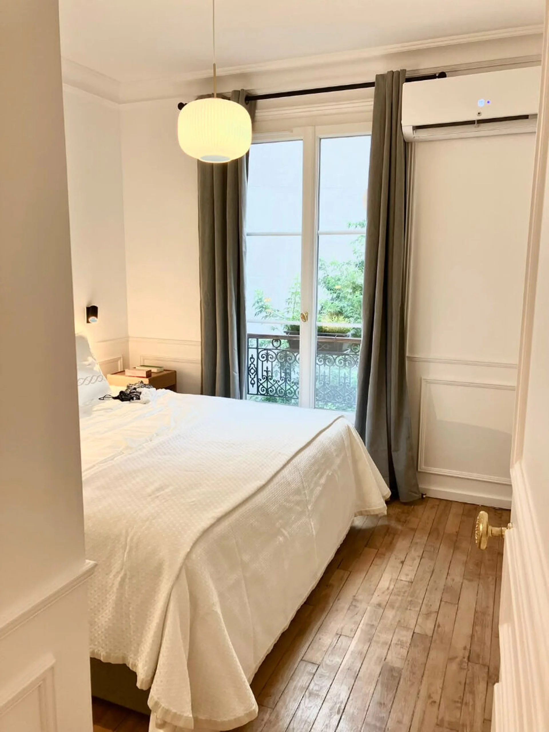 Flat Rue de l'Assomption in Paris