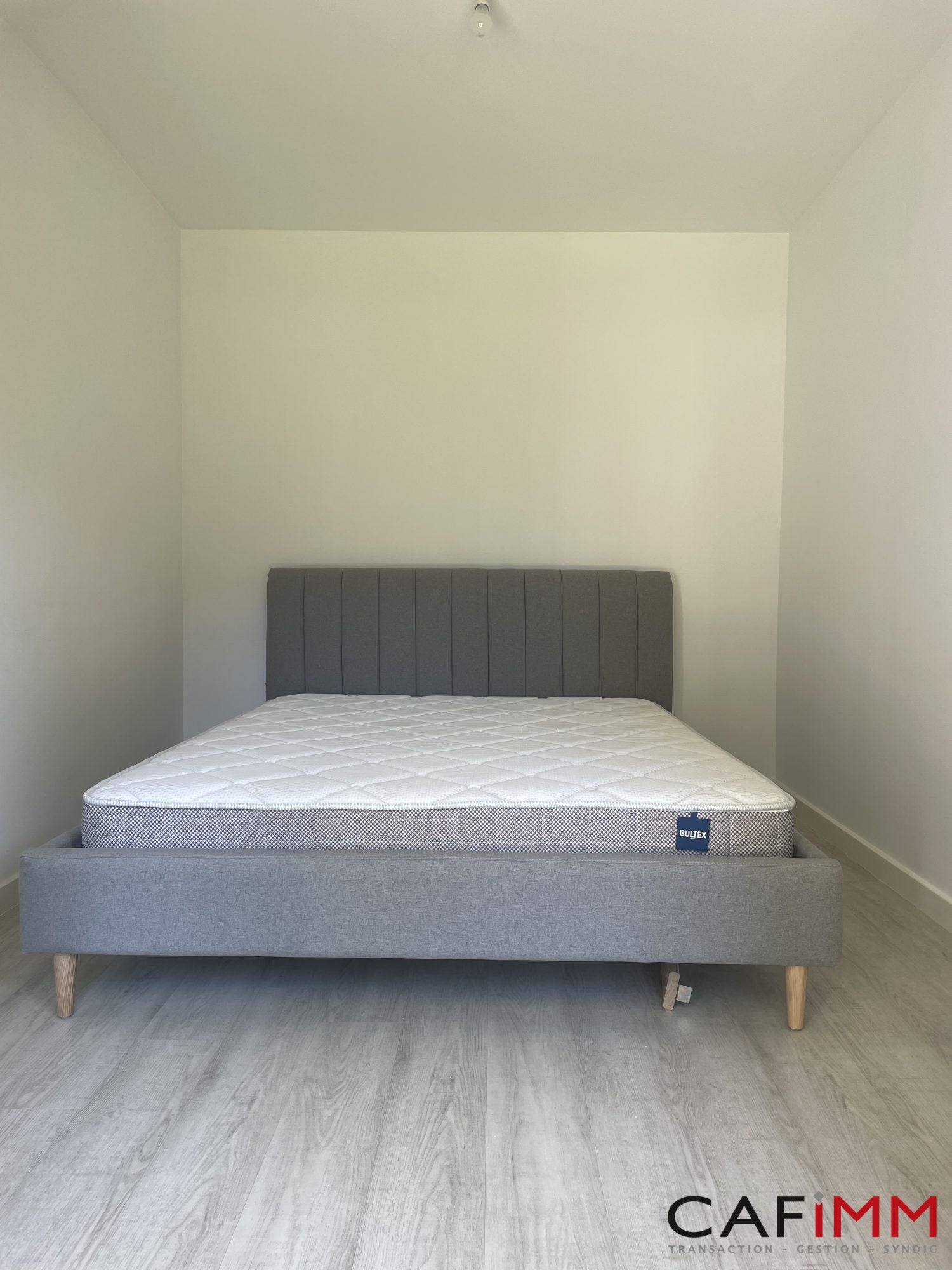 Flat Boulevard Eugène Réguillon in Villeurbanne