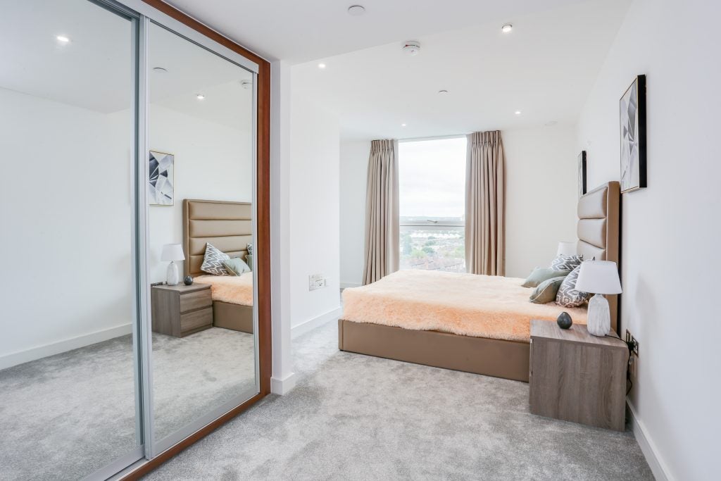 Flat Wandsworth Road in Greater London