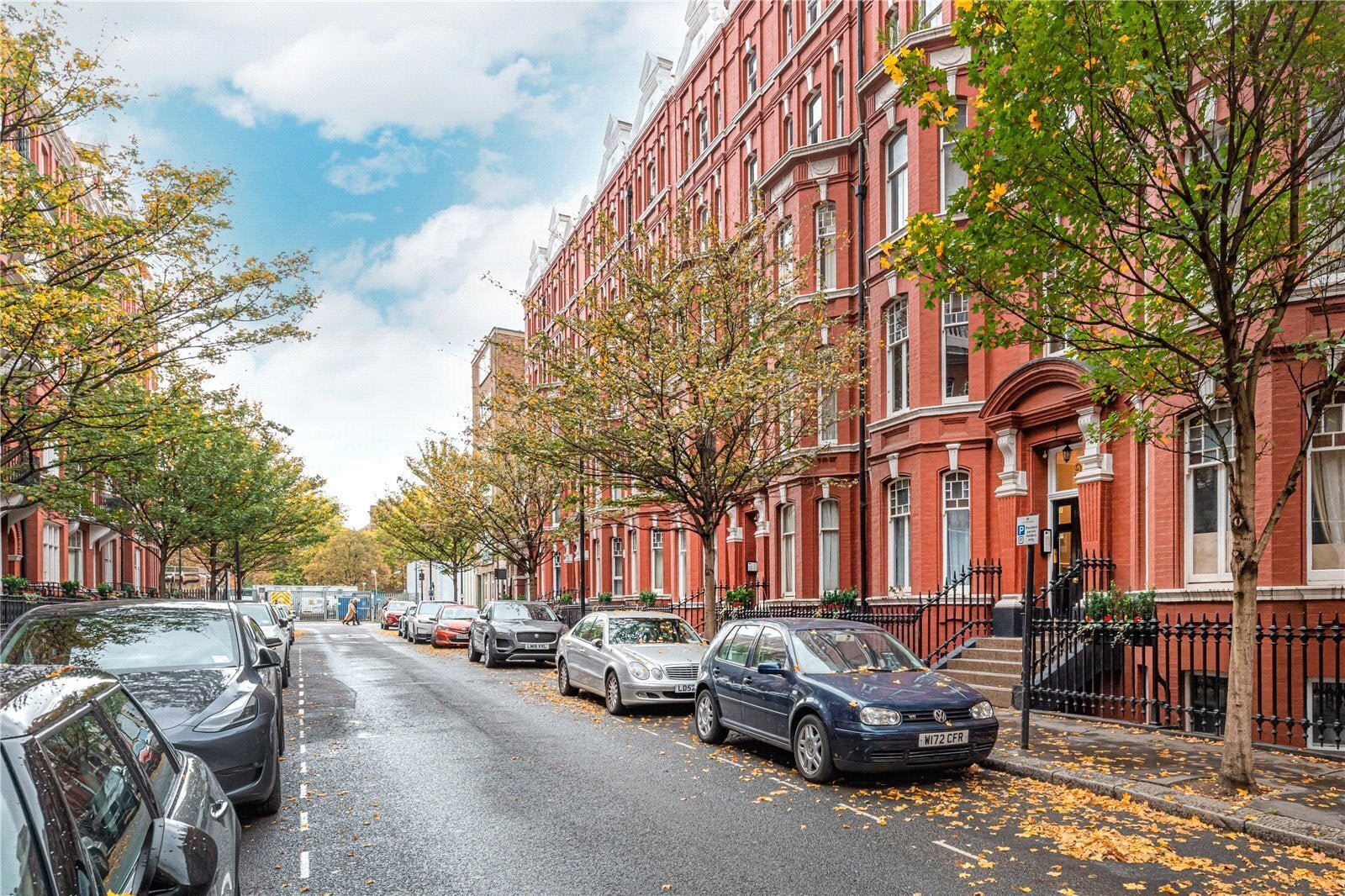 Flat Transept Street in City of Westminster