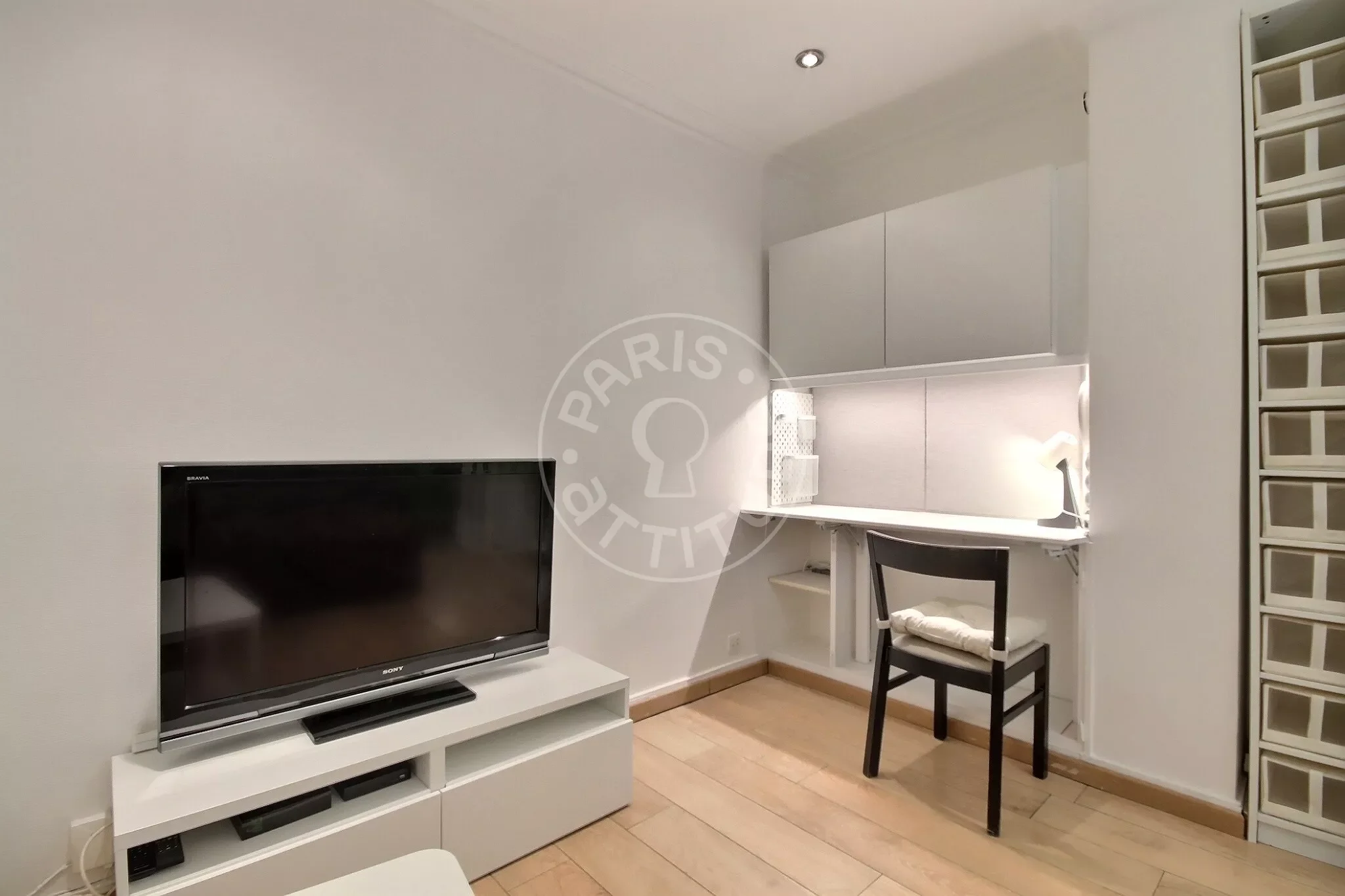 Flat Villa Blaise Pascal in Neuilly-sur-Seine