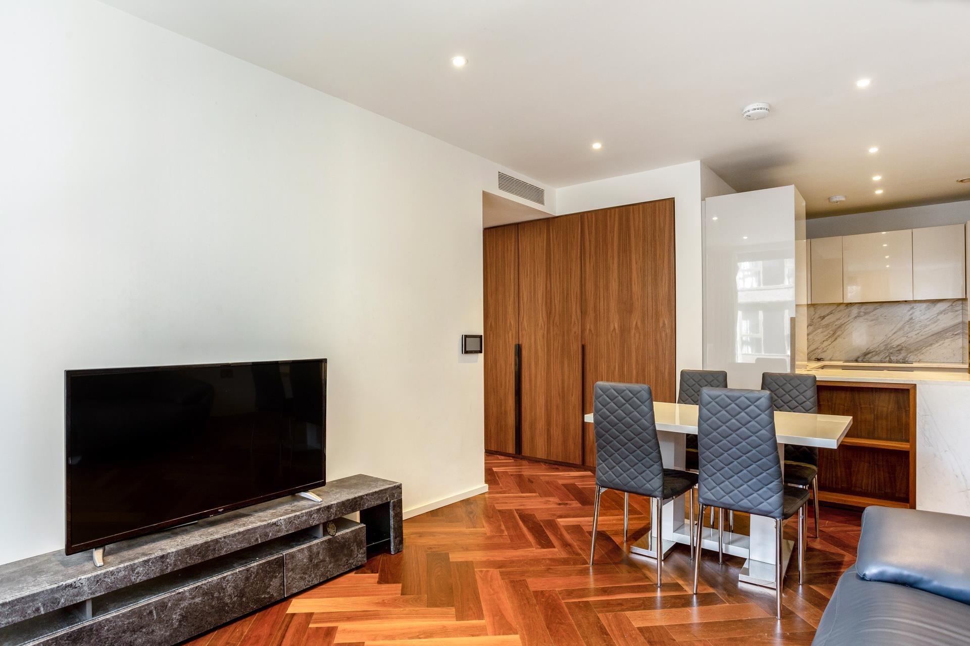Flat New Union Square in Greater London