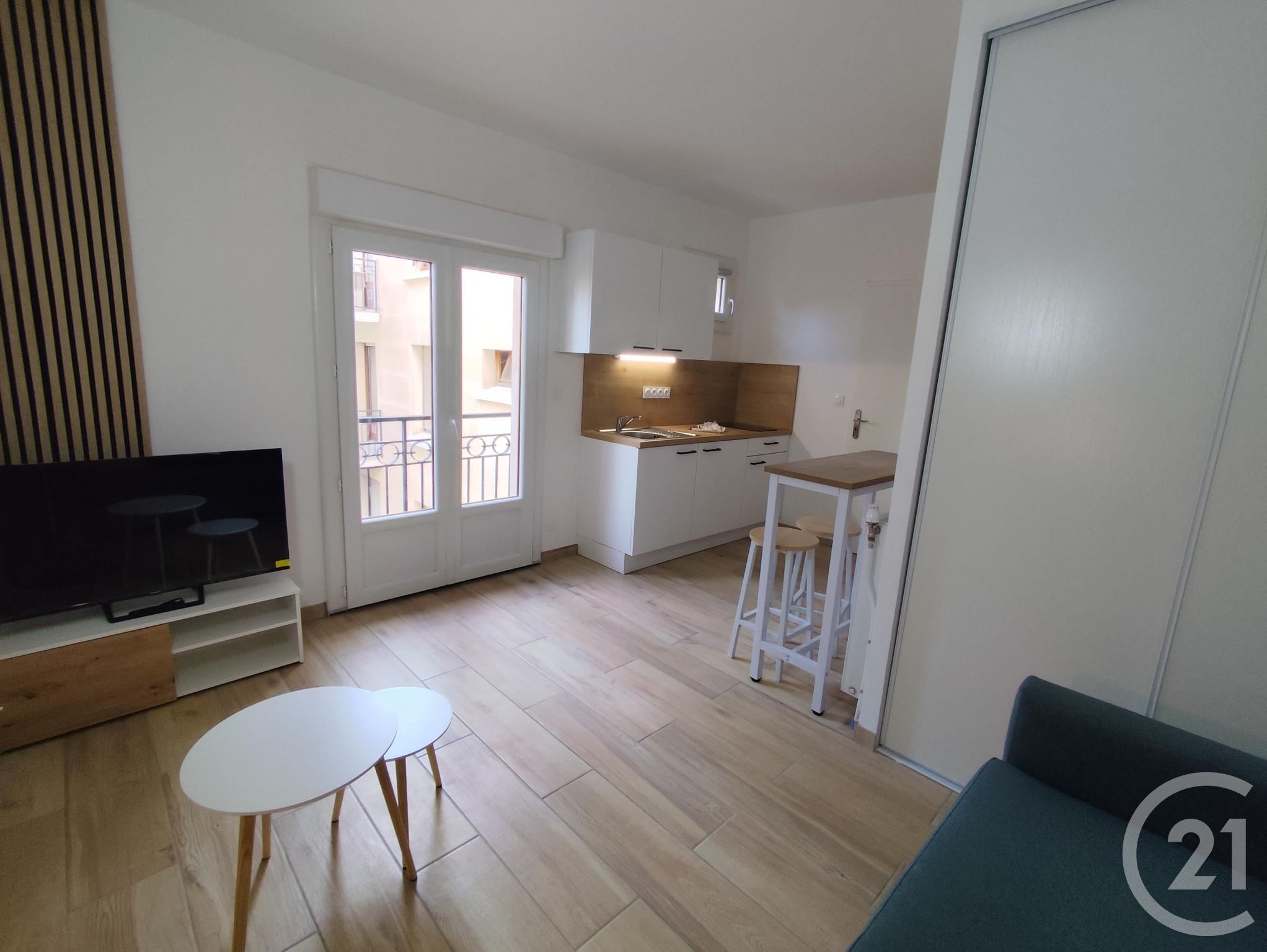 Appartement Rue Ménard à Nîmes