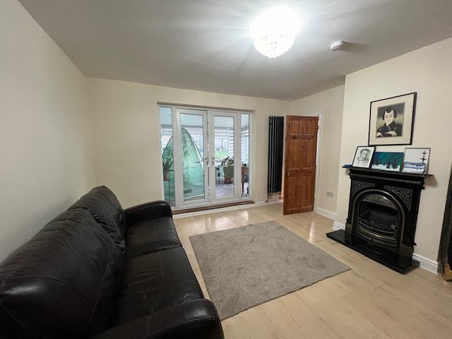 House Tennyson Avenue in South Kesteven