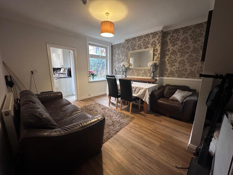 Room Tamworth Road in Tamworth