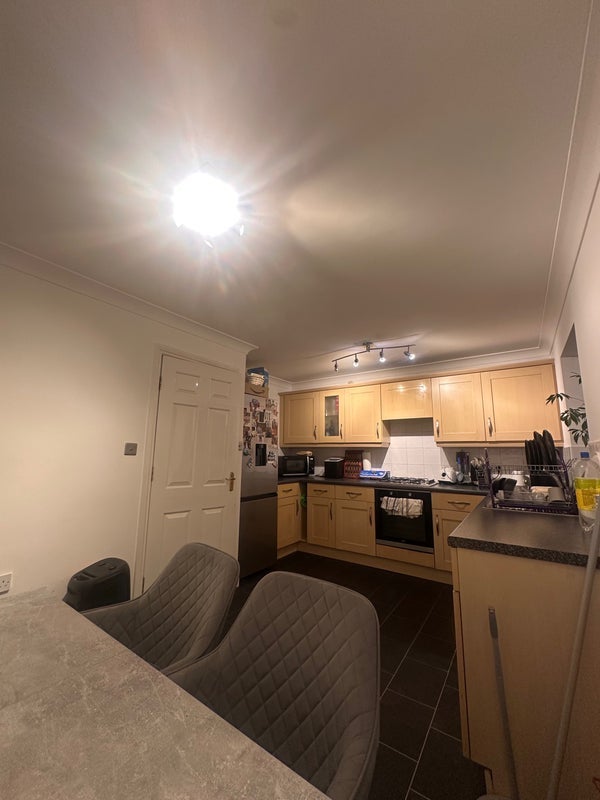 Room Padgett Way in Wakefield