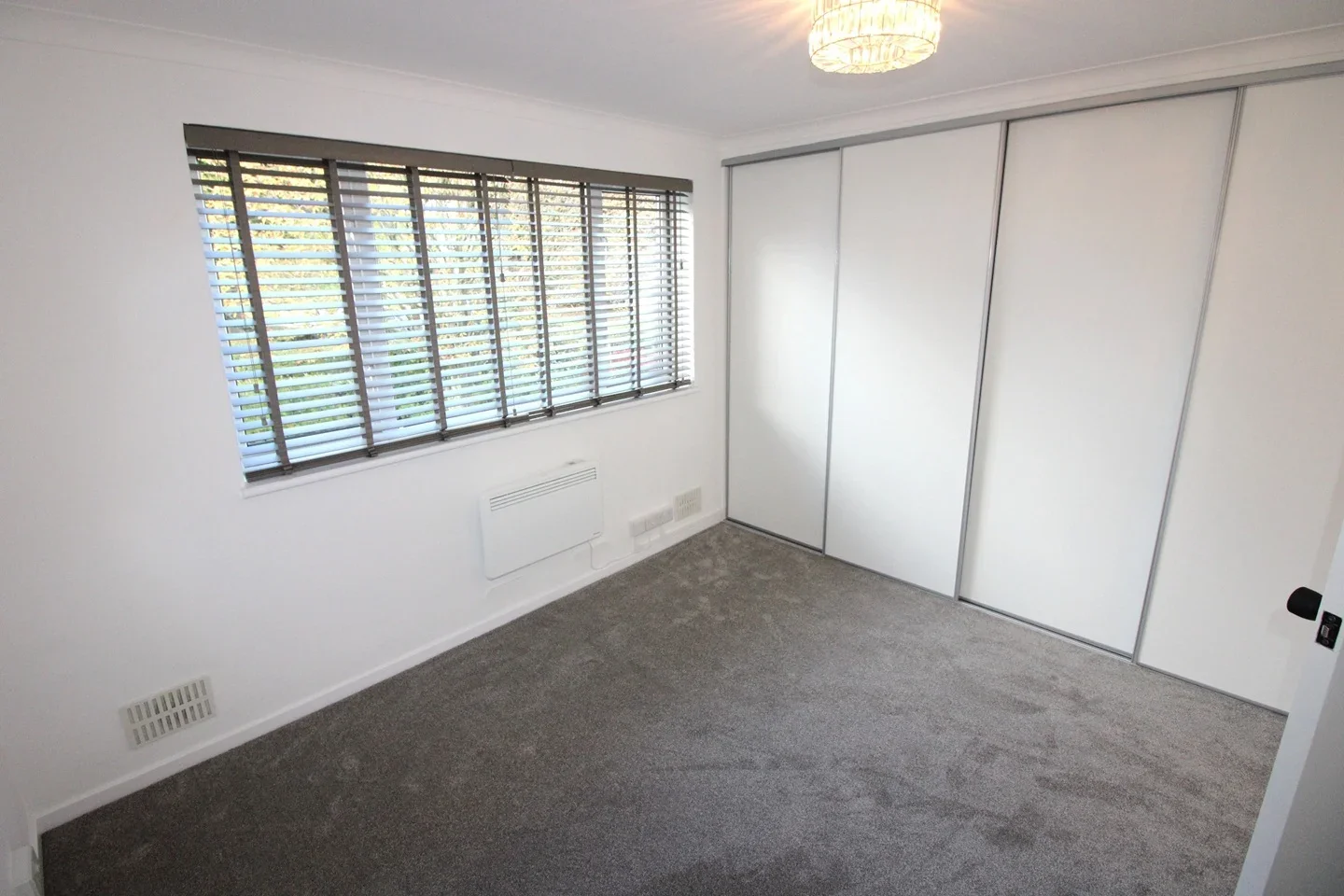 Flat Middlefields in Greater London