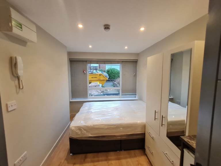 Flat The Island in Greater London