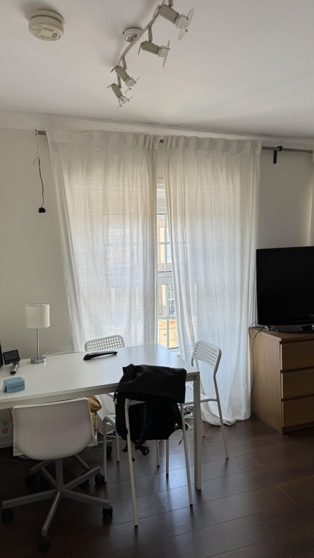Room Royal College Street in Greater London