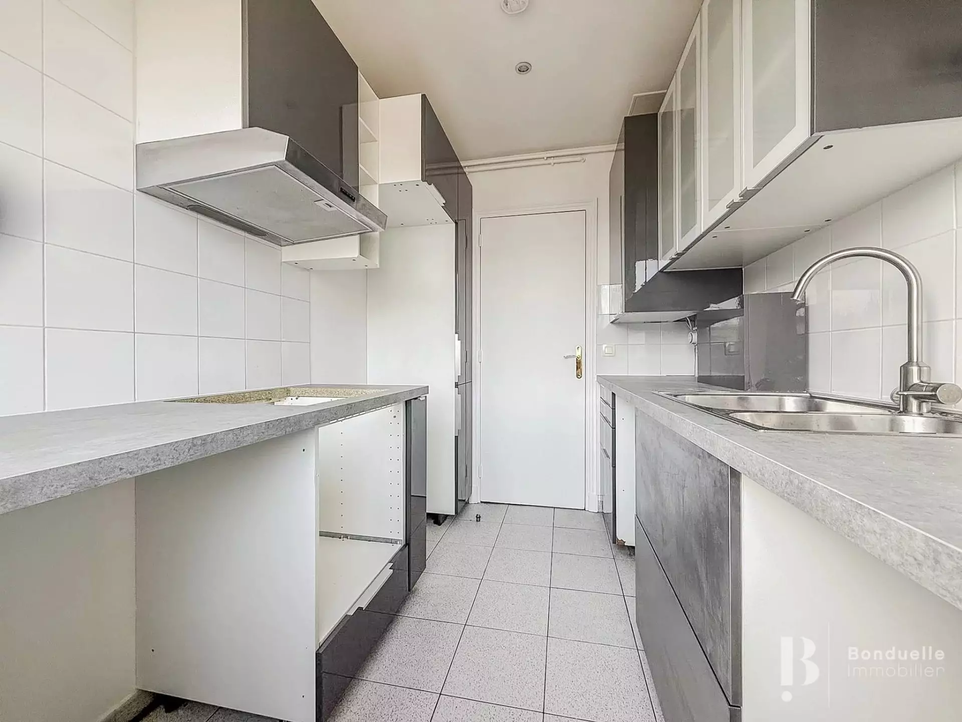 Flat Rue du Général Delanne in Neuilly-sur-Seine