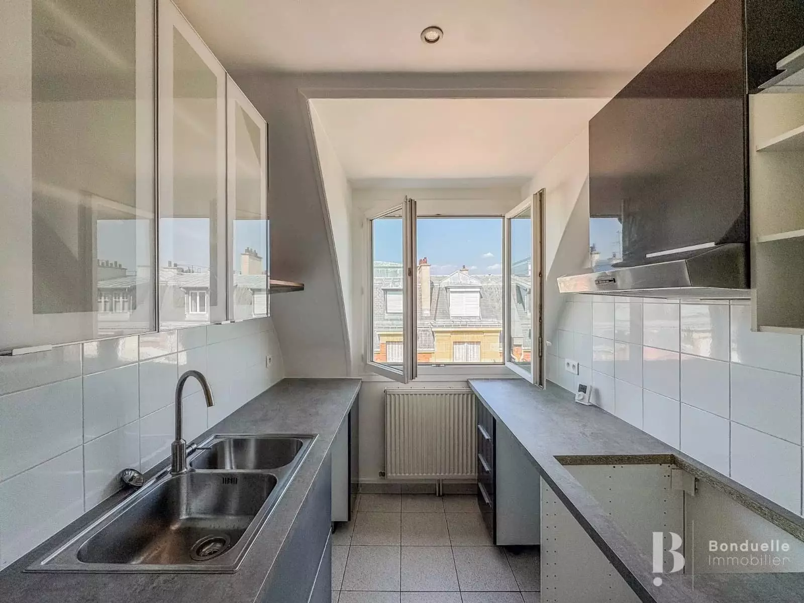 Flat Rue du Général Delanne in Neuilly-sur-Seine
