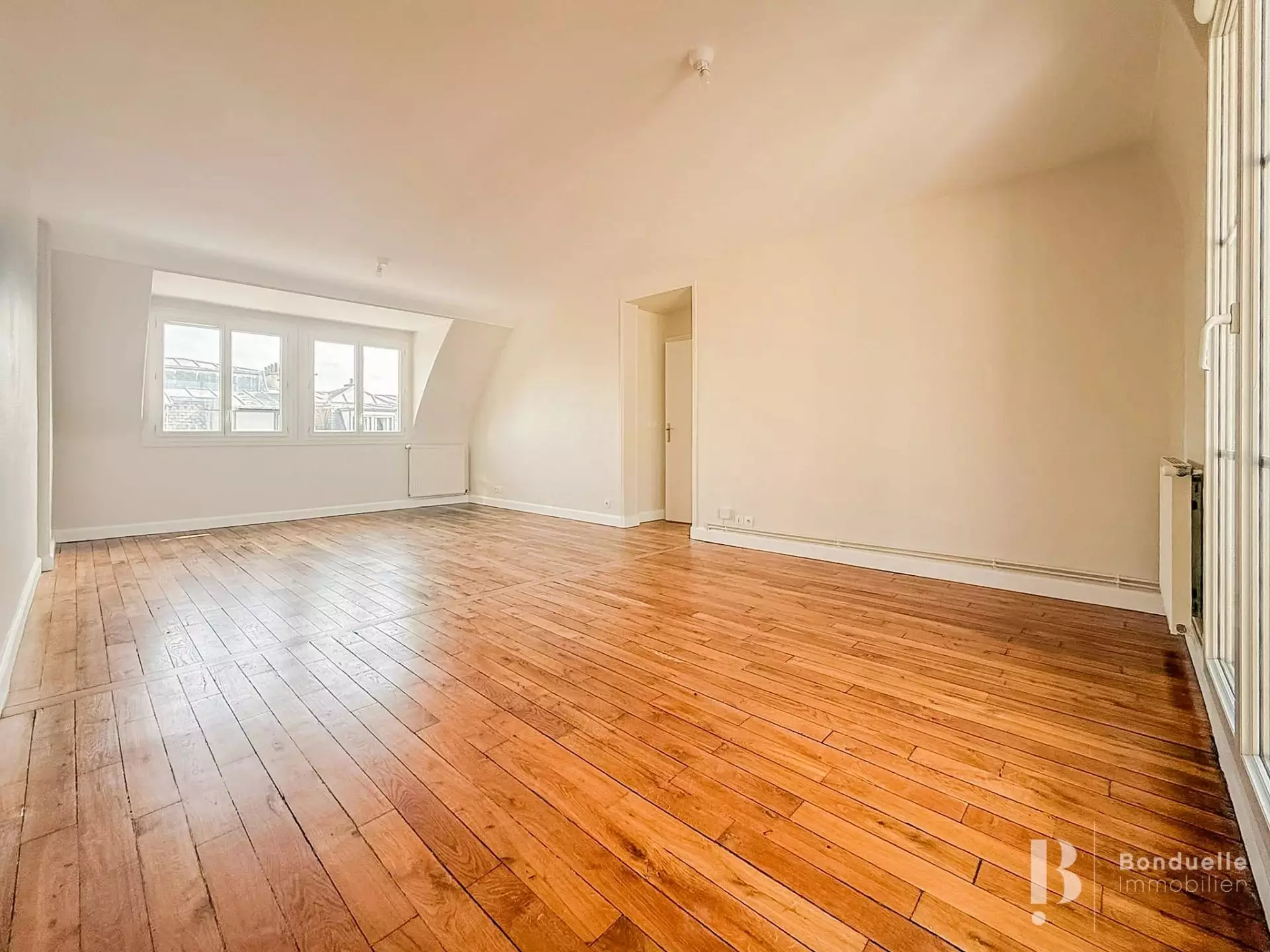 Flat Rue du Général Delanne in Neuilly-sur-Seine