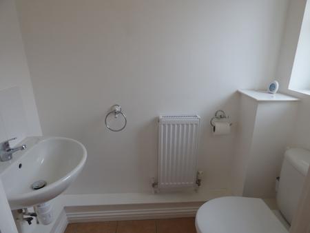 House Beeston Court in Basildon