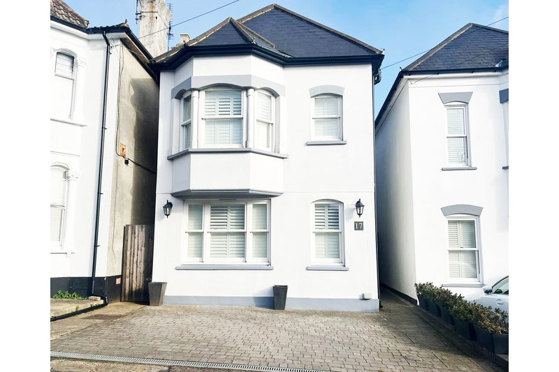 House Victoria Road in Southend-on-Sea
