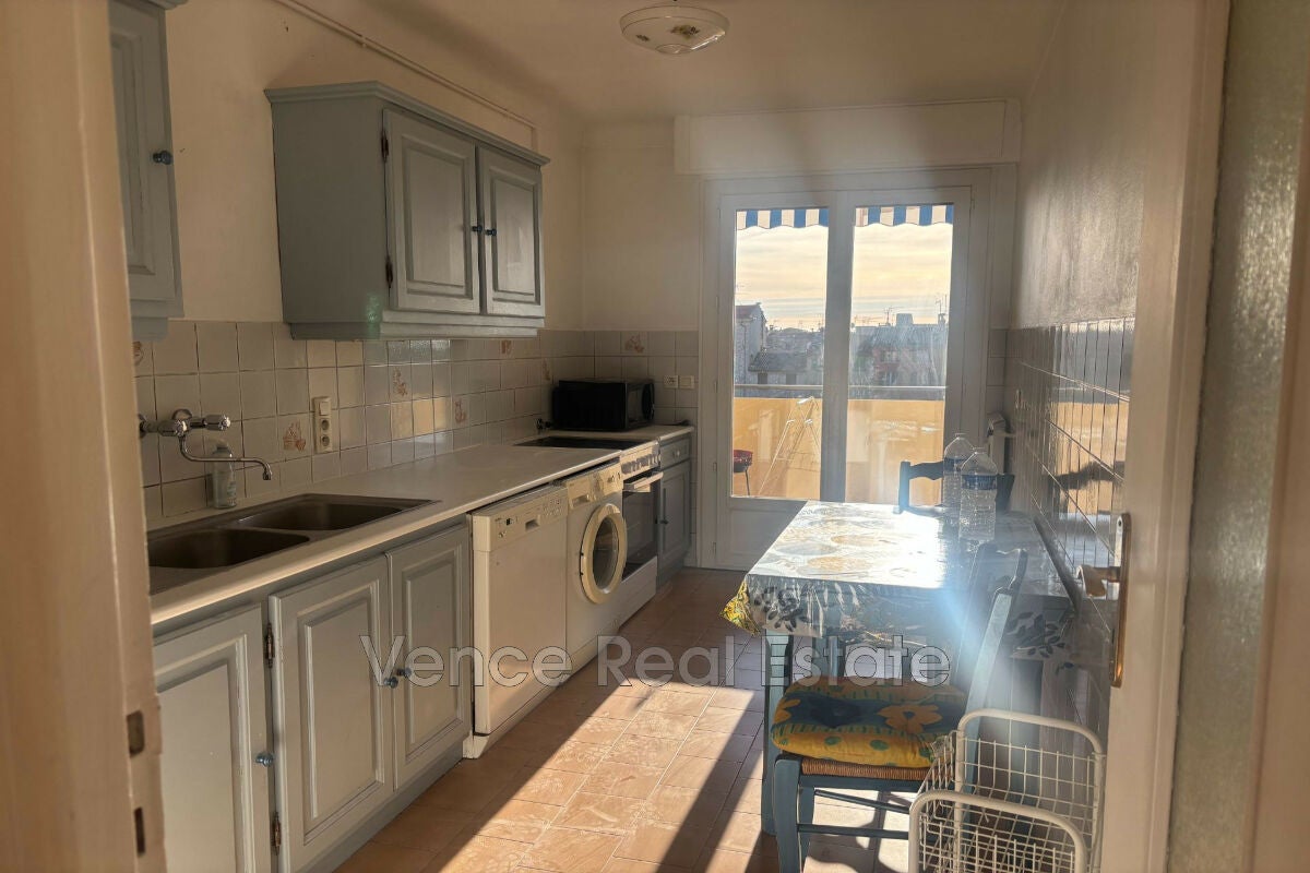 Appartement Place du Grand Jardin à Vence