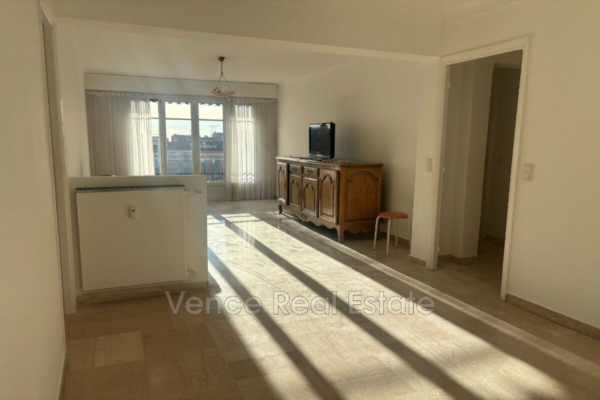 Appartement Place du Grand Jardin à Vence