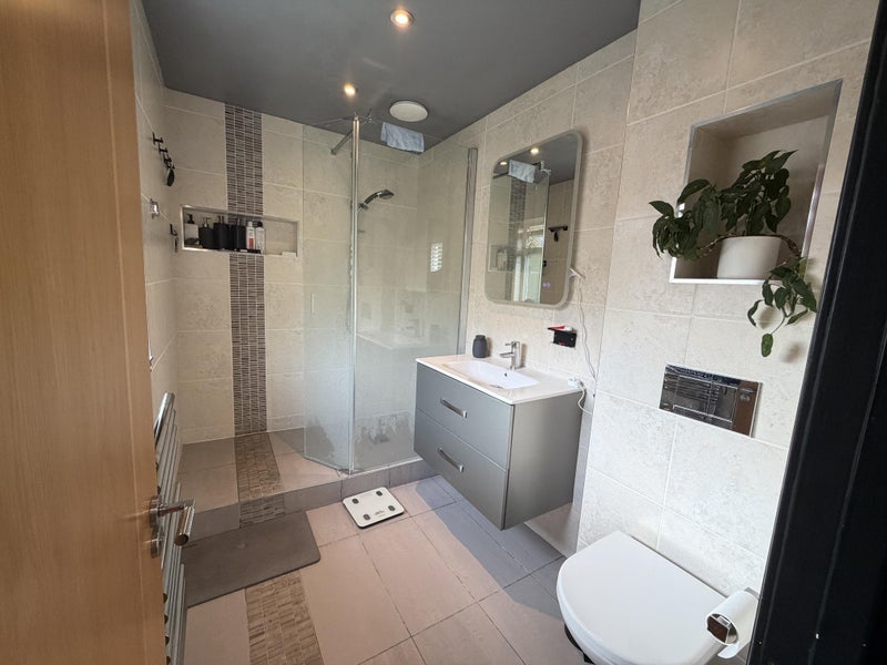 Room Springbank Road in Bournemouth