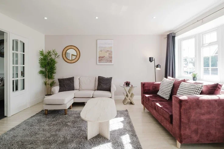 Flat Sherwood Avenue in Boughton
